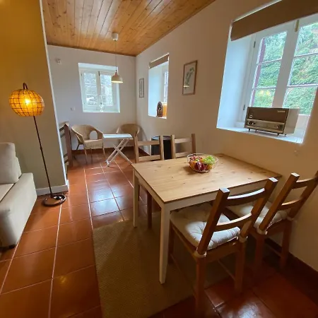 منزل ريفي Ribeira Dos Caldeiroes