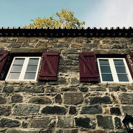 Ribeira Dos Caldeiroes 乡村民宿 Achada